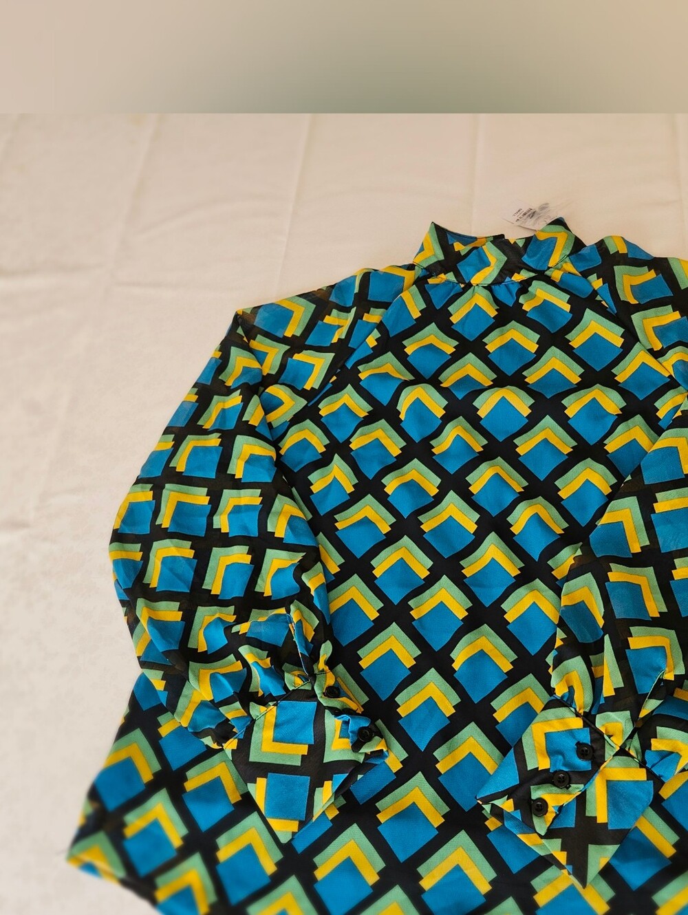 New York & Company Retro Geometric High Neck Long Sleeve Blouse NWT Size S - Picture 16 of 16